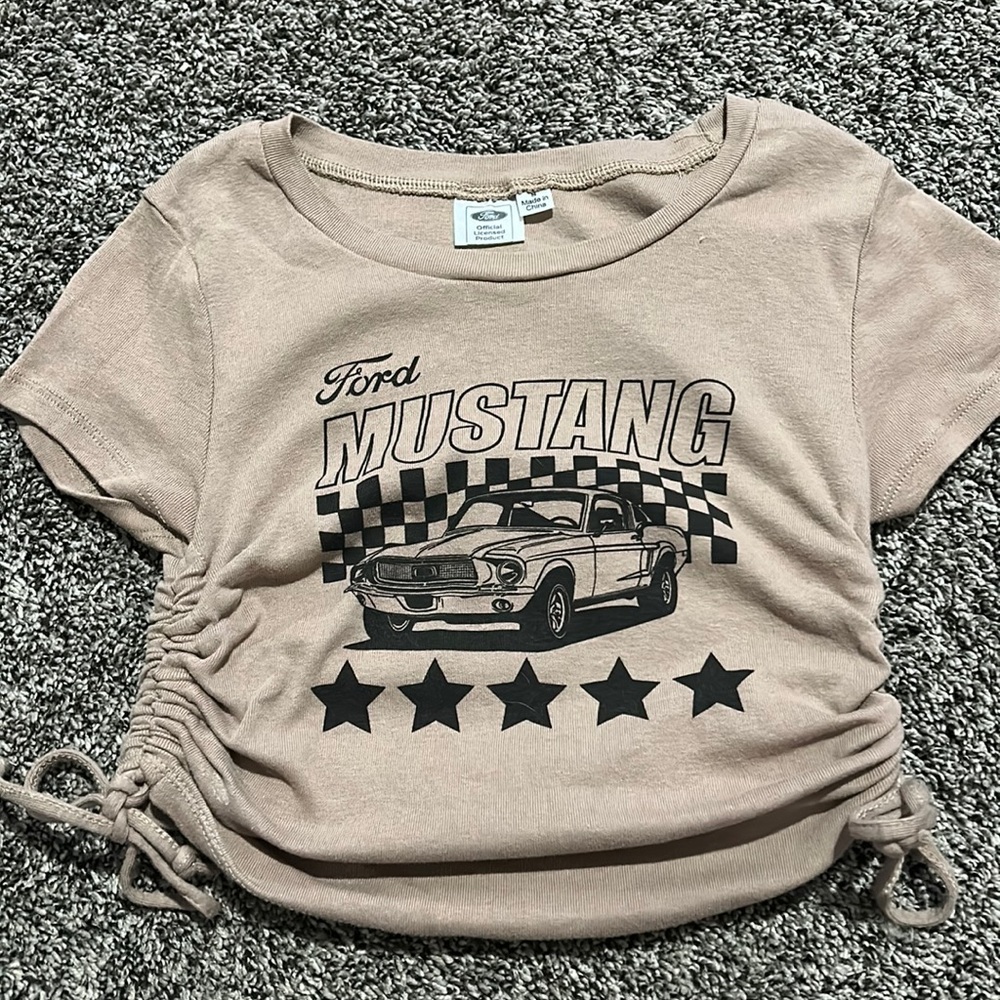 Ford Mustang Cropped Shirt
